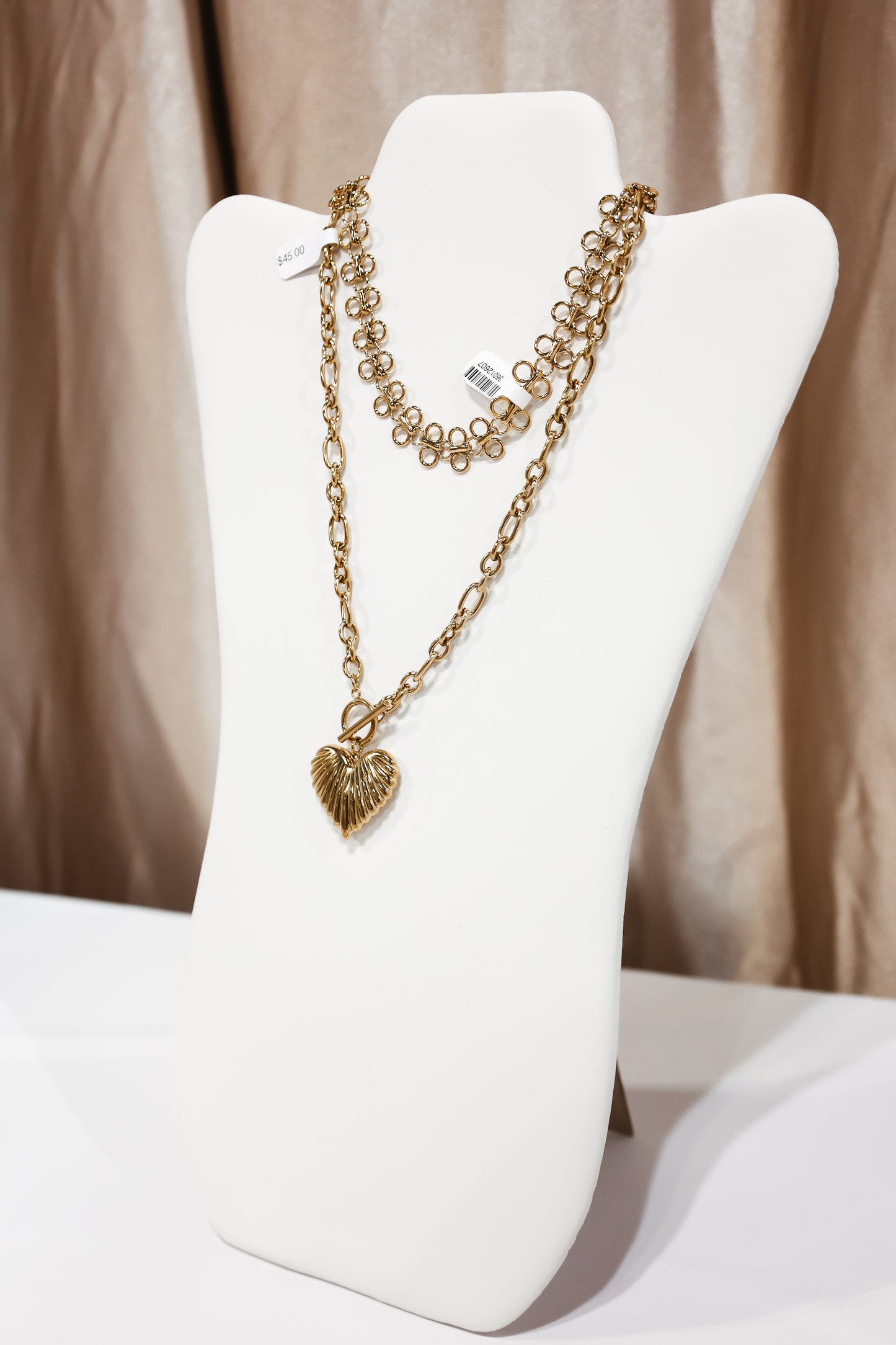 Queen of Hearts Toggle Necklace