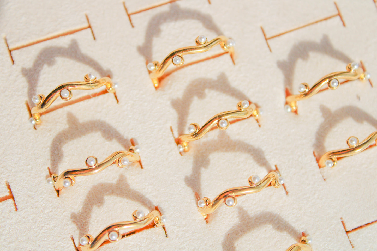 Dainty Pearl Ring
