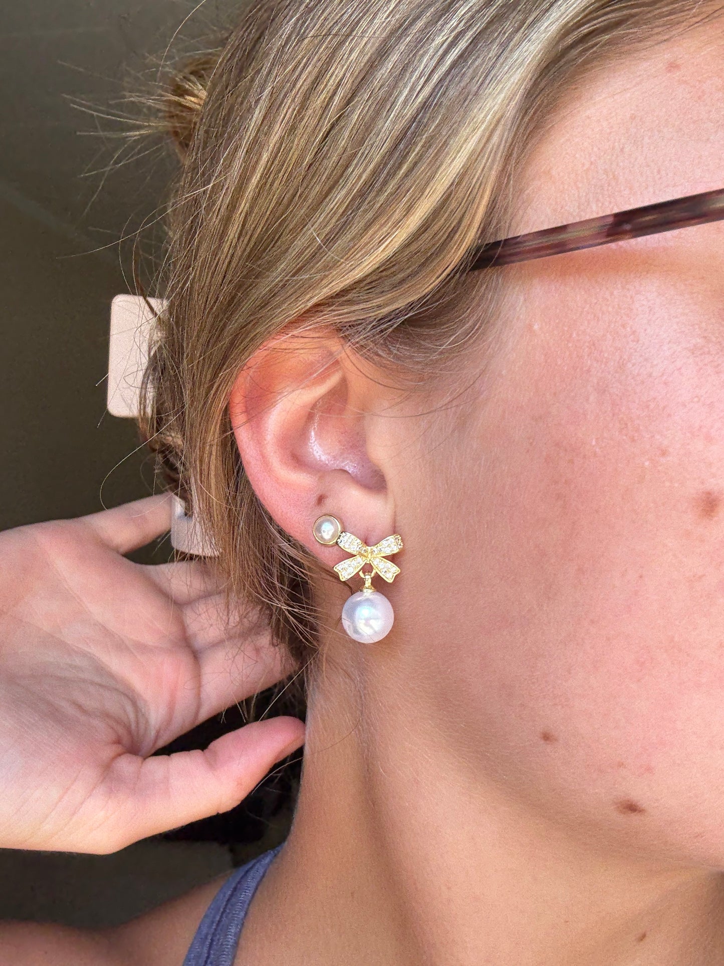 Bailey Bow and Pearl Studs